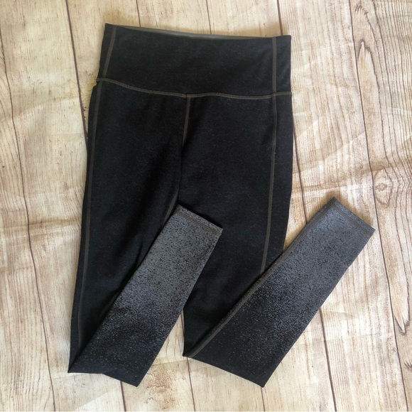 Athleta Leggings Size XSmall Gray Chaturanga Speckled Ombré Printed - Picture 1 of 7